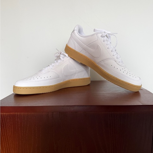 Nike Court Vision Low Sneakers - Picture 3 of 6